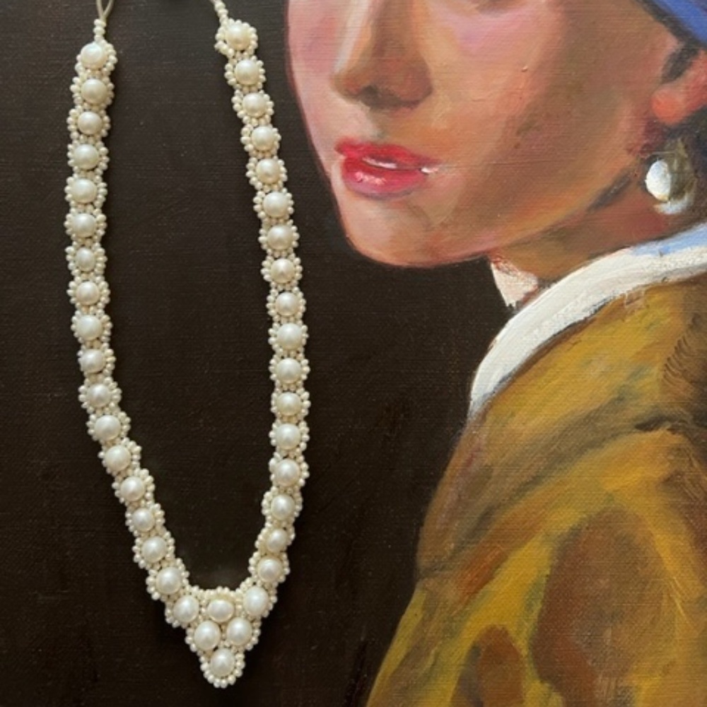 Seek Pearl Necklace